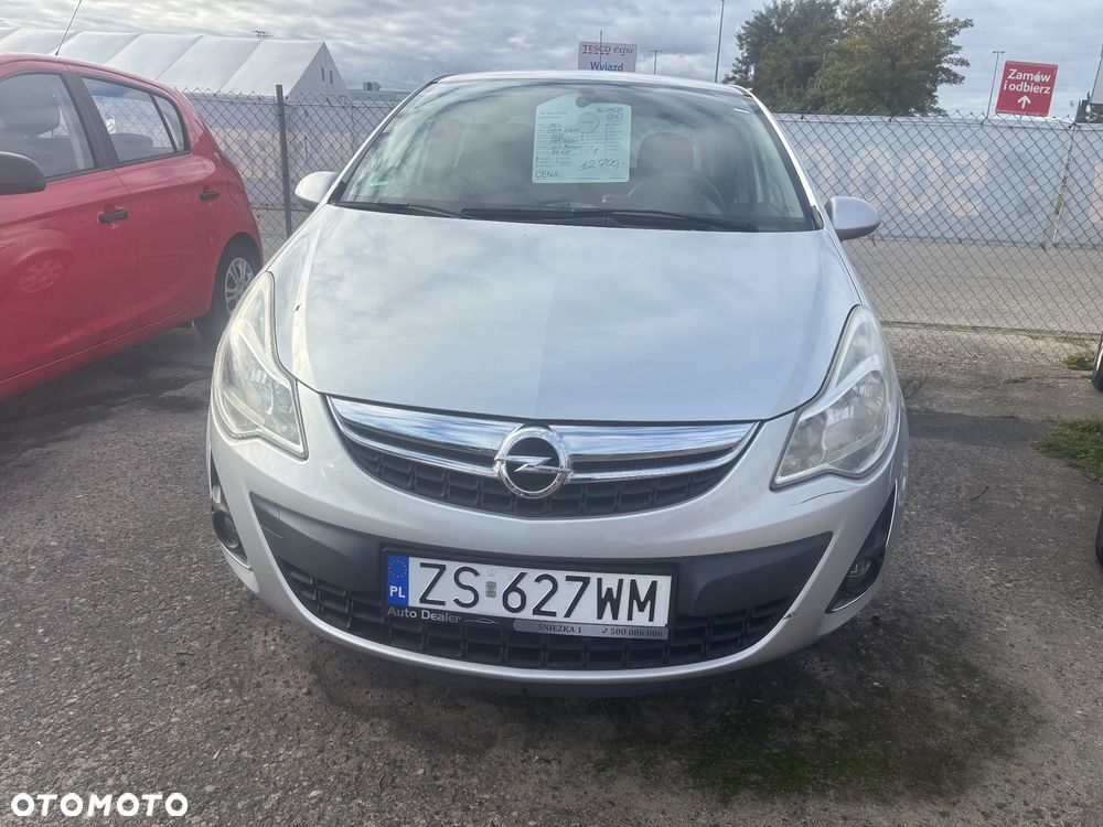 Opel Corsa 2011 photo 2