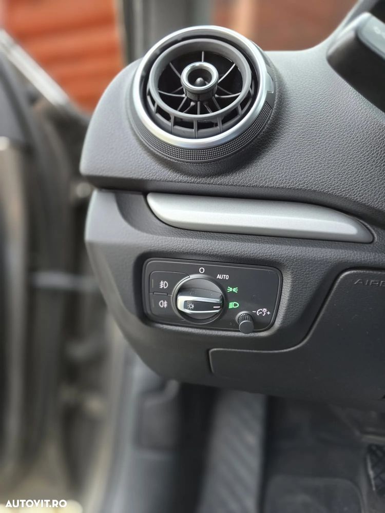 Audi A3 2.0 TDI Sportback quattro S tronic sport - 19