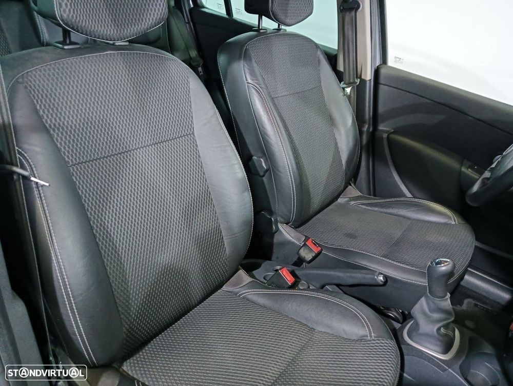 Renault Clio Break 1.5 dCi Dynamique S - 15