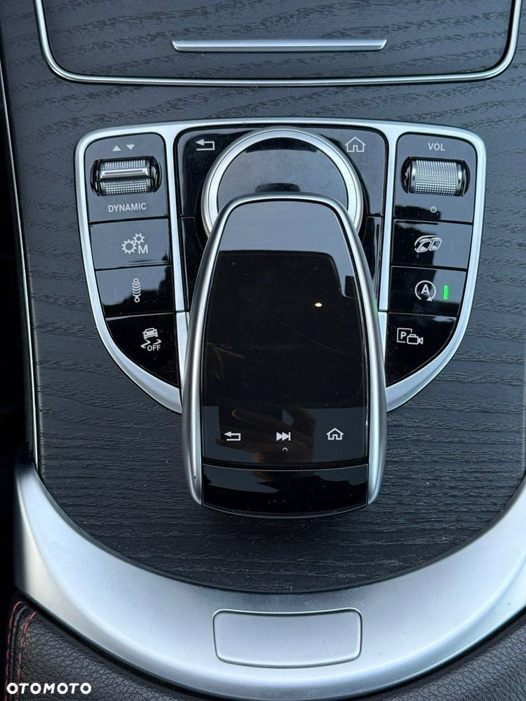 Mercedes-Benz Klasa C - 30