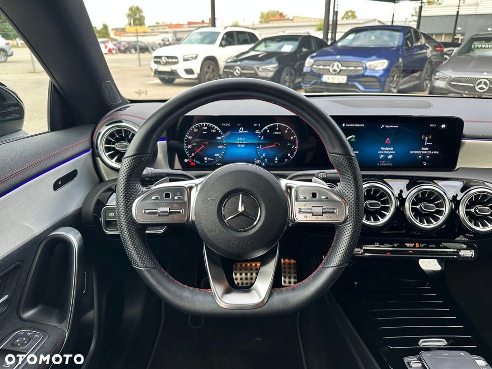 Mercedes-Benz CLA 180 AMG Line 7G-DCT - 9