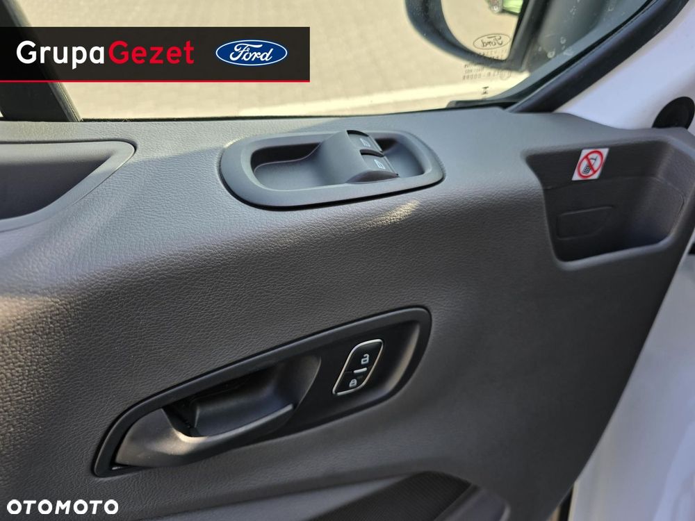 Ford Transit - 19