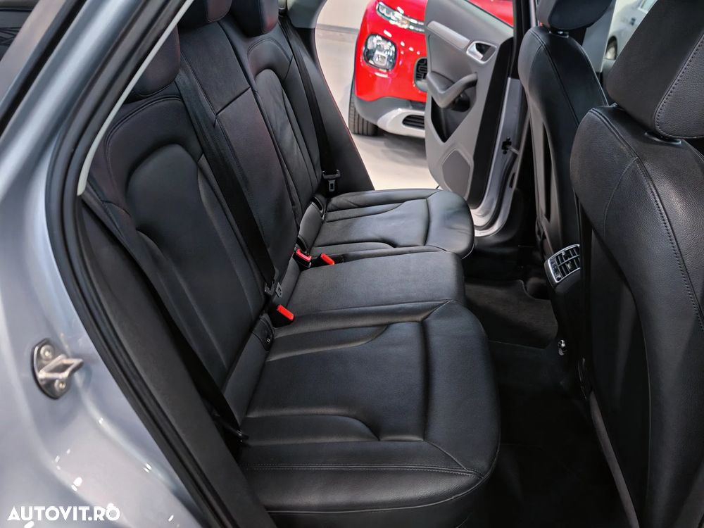 Audi Q3 2.0 TFSI Quattro Stronic Design - 29
