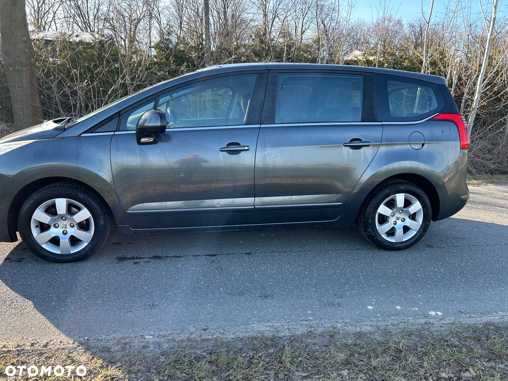 Peugeot 5008 - 7