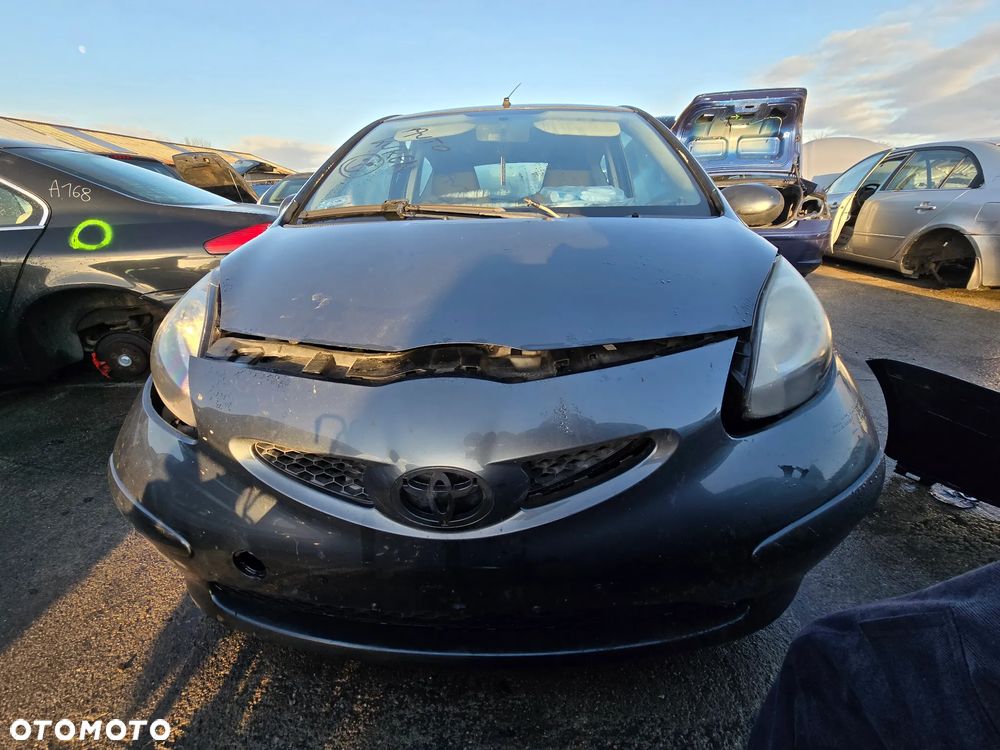 A169 / TOYOTA AYGO / NA CZĘŚCI