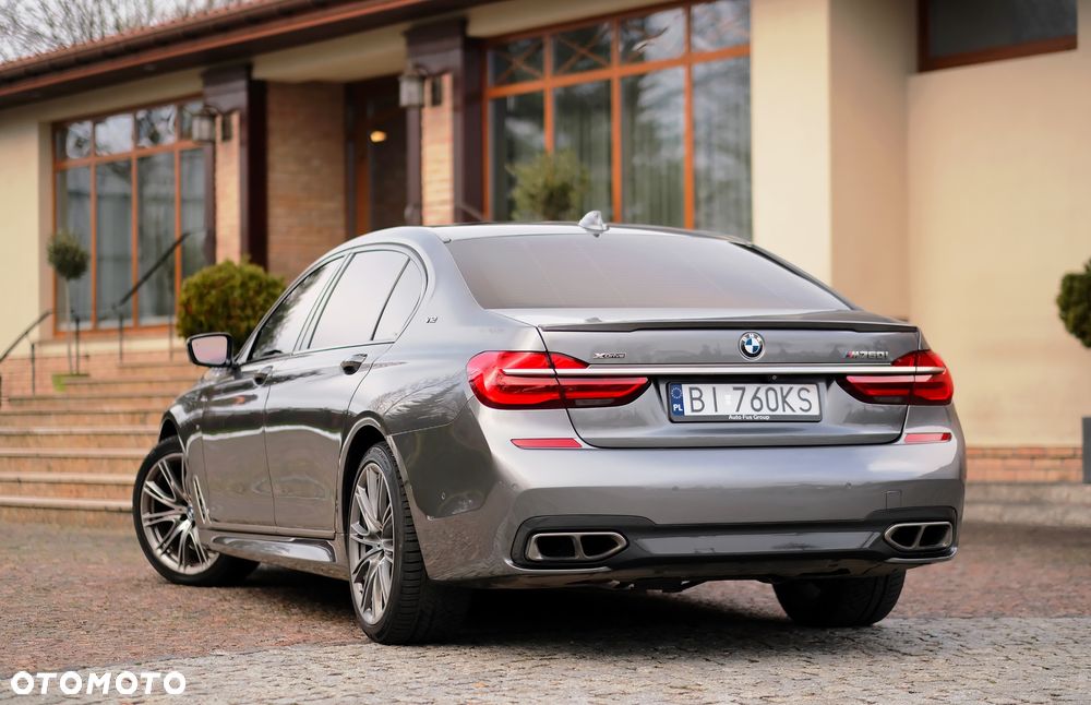 BMW Seria 7 M760Li xDrive V12 Excellence - 10