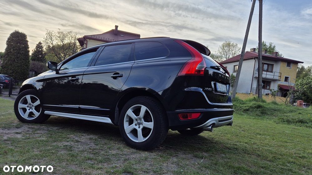 Volvo XC 60 D4 RDesign - 14