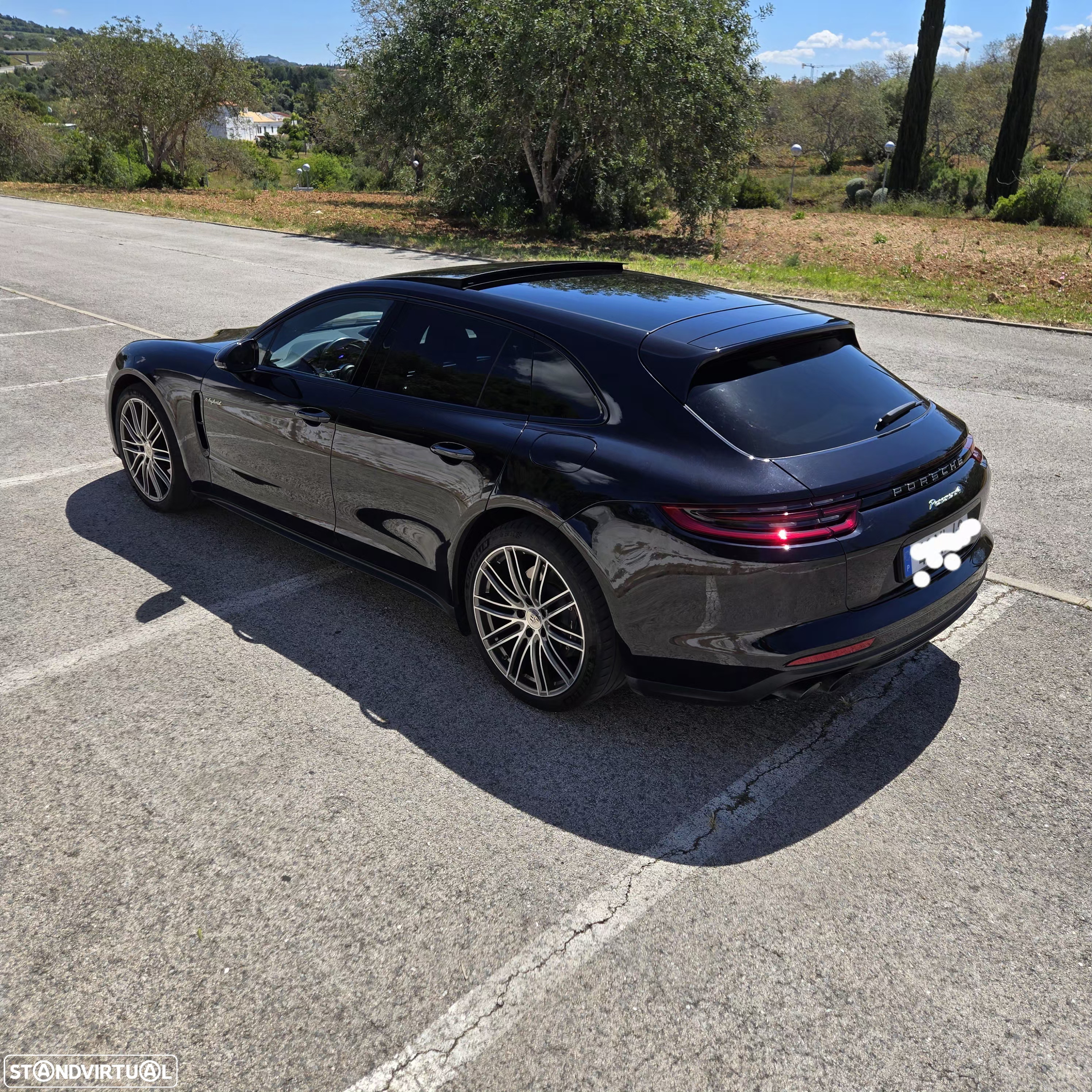 Porsche Panamera Sport Turismo 4 E-Hybrid - 3