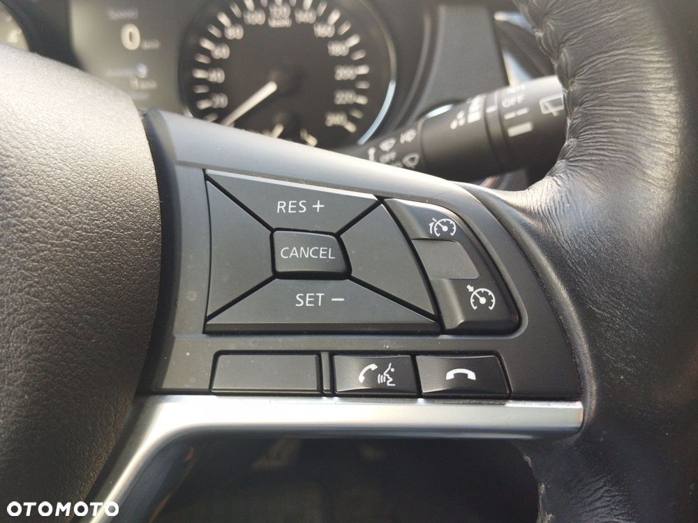 Nissan X-Trail 2.0 dCi N-Connecta 4WD Xtronic - 22