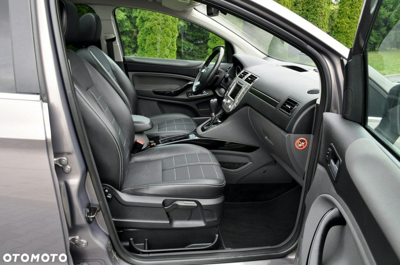 Ford Kuga - 17