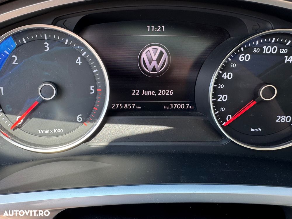 Volkswagen Touareg - 6