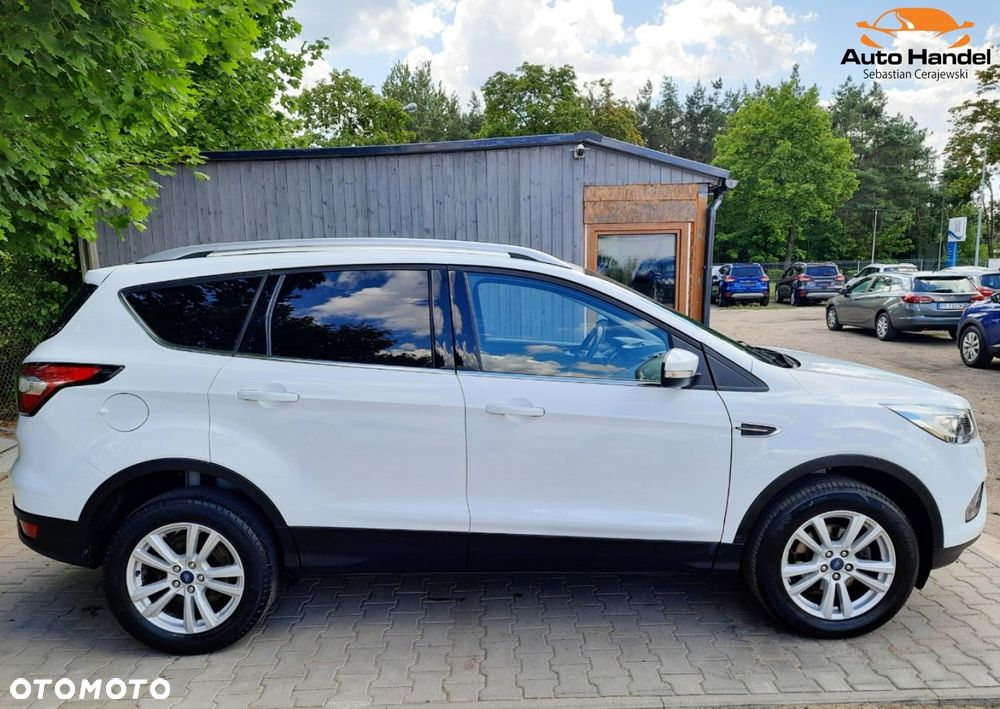 Ford Kuga 1.5 EcoBoost 2x4 Titanium - 13