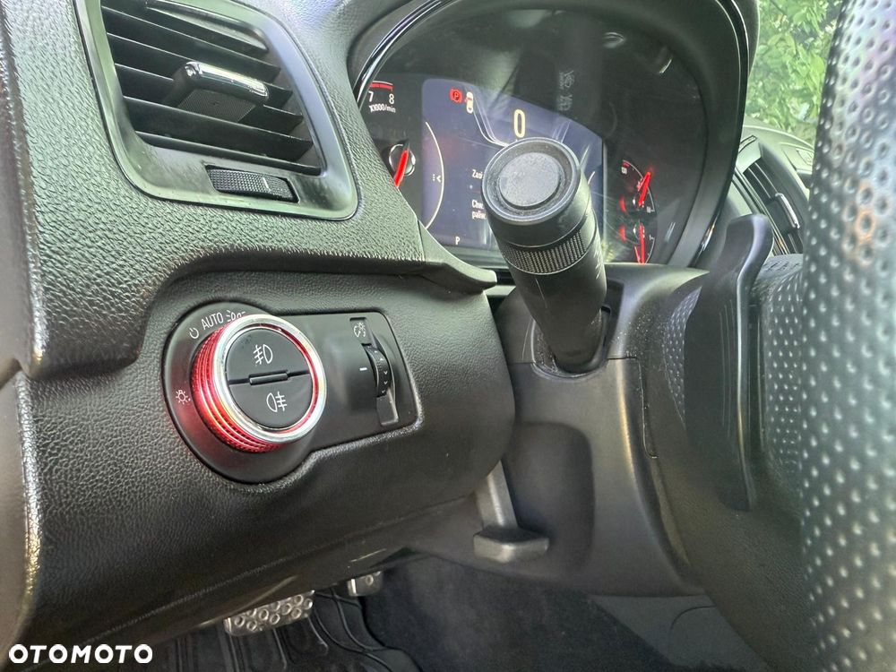 Opel Insignia 2.0 Turbo 4x4 Sport - 39