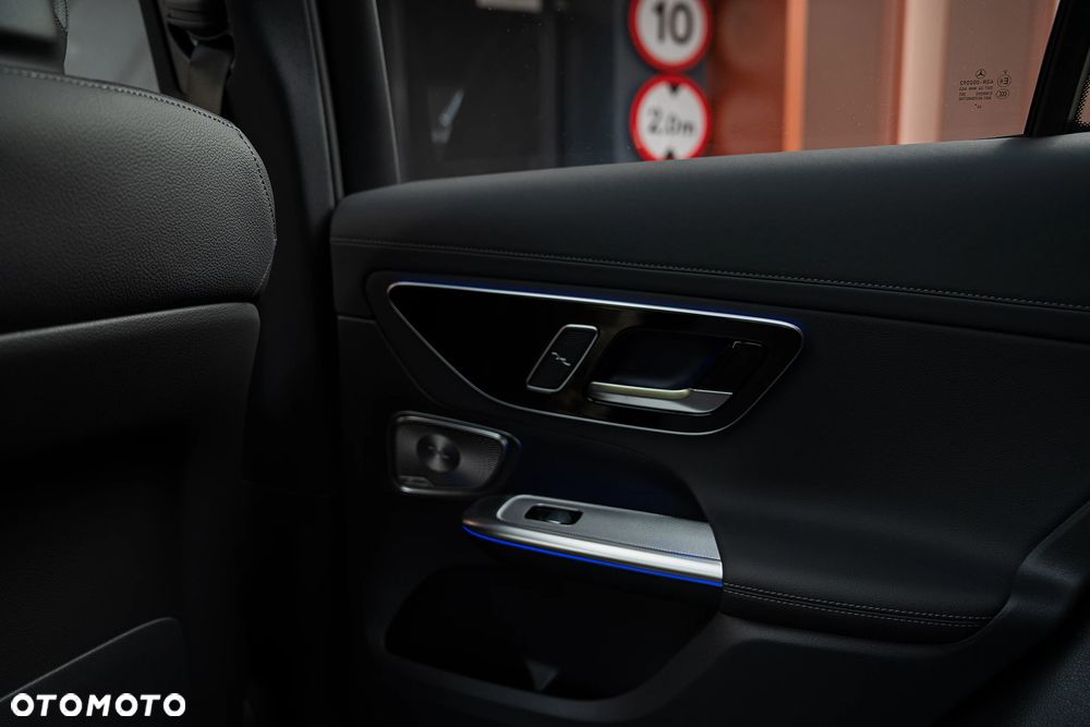 Mercedes-Benz GLC 220 d mHEV 4-Matic AMG Line - 29