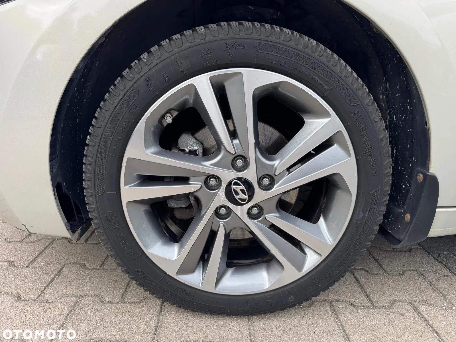 Hyundai Elantra 1.6 Style - 28