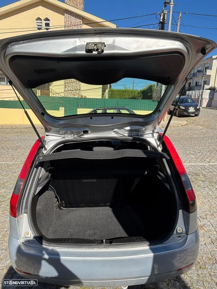 Ford Fiesta 1.25 Ambiente - 3