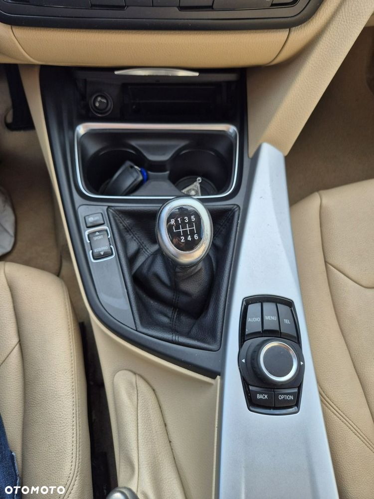 BMW Seria 3 - 10