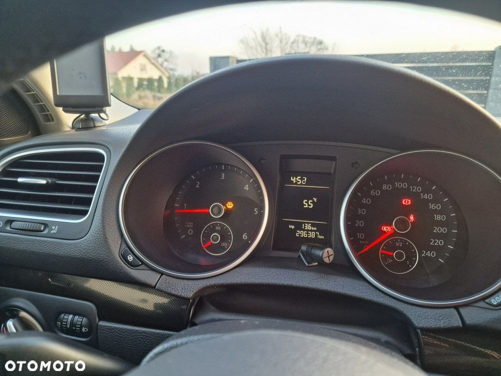 Volkswagen Golf - 9