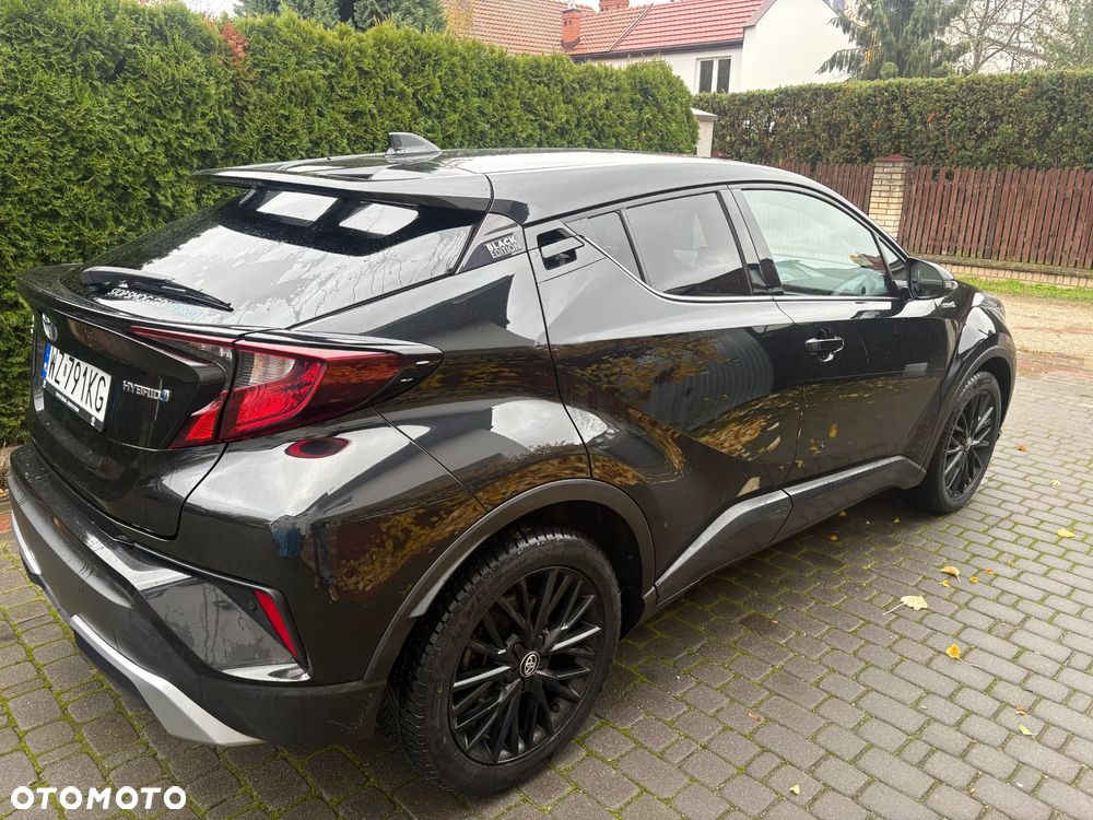 Toyota C-HR 2.0 Hybrid Black Edition - 4