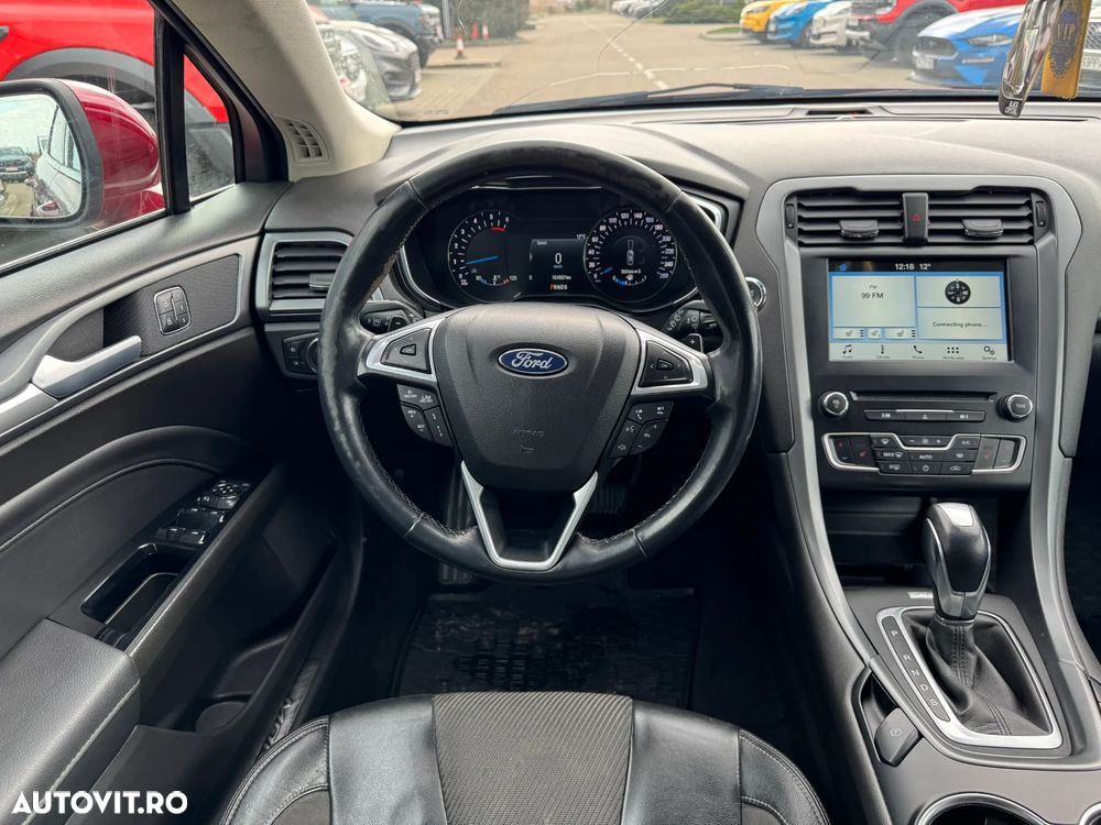 Ford Mondeo 2.0 TDCi Powershift Titanium - 11