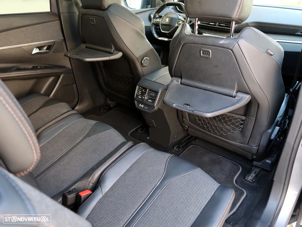 Peugeot 5008 1.6 BlueHDi GT Line EAT6 - 17