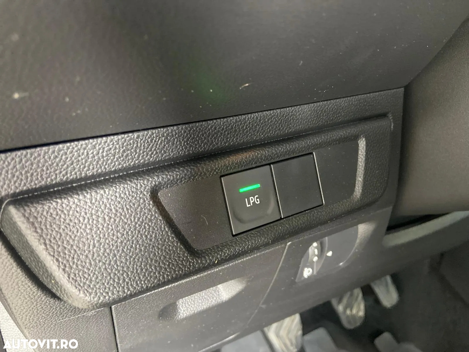 Dacia Logan ECO-G 100 MT6 Prestige - 8