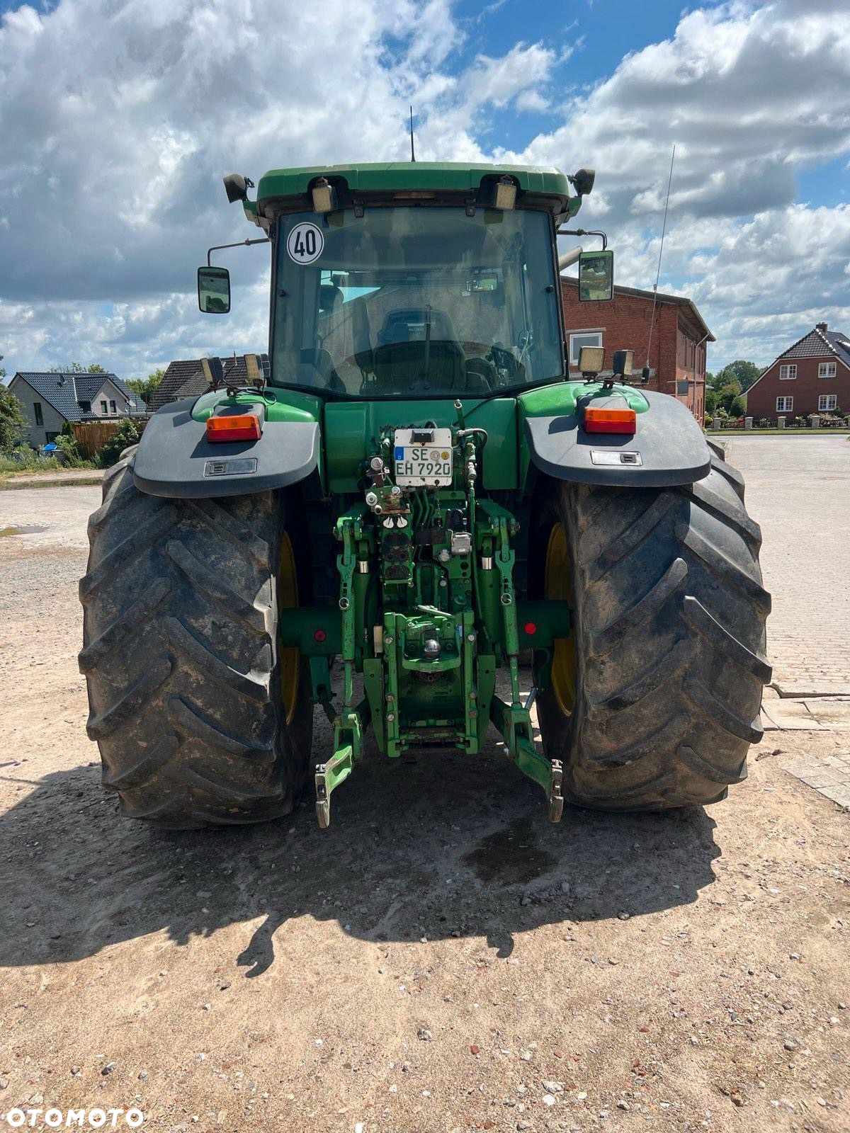 John Deere 7920 - 3