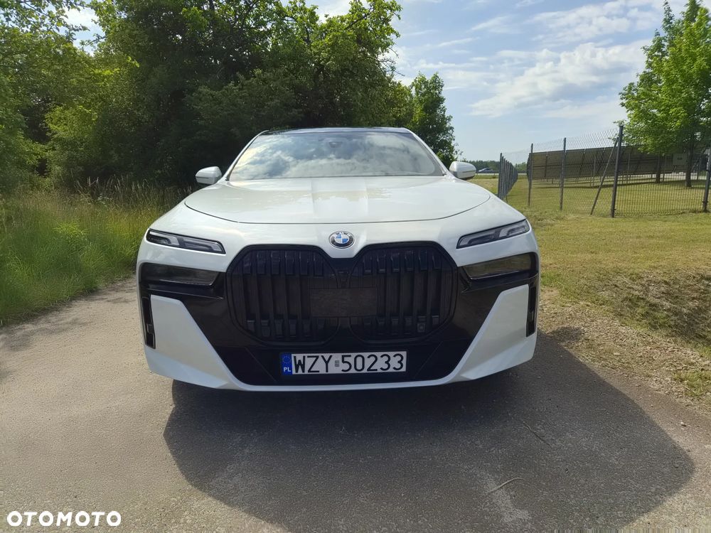 BMW Seria 7 - 5
