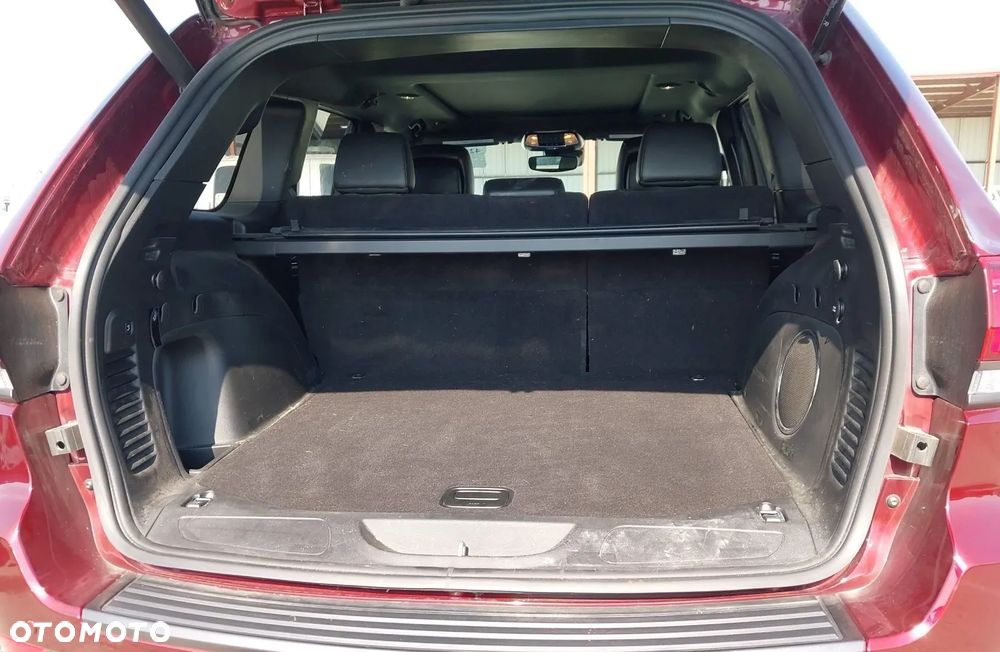 Jeep Grand Cherokee - 13
