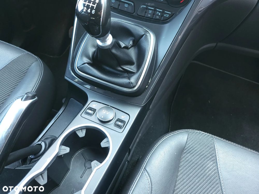 Ford Kuga 2.0 TDCi 4WD Titanium - 19
