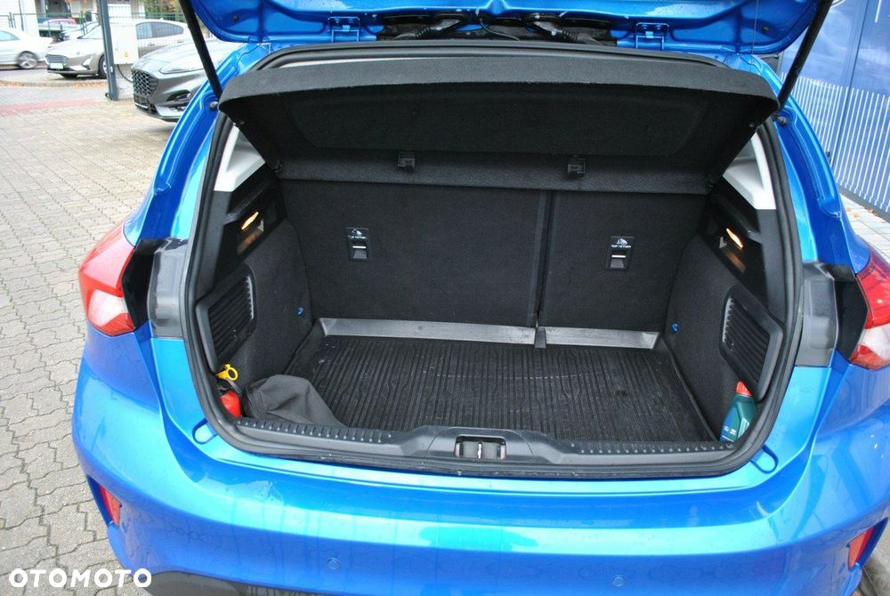 Ford Focus - 10