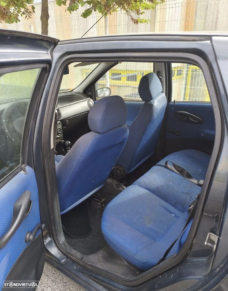 Fiat Punto 60 Active Dualogic - 6
