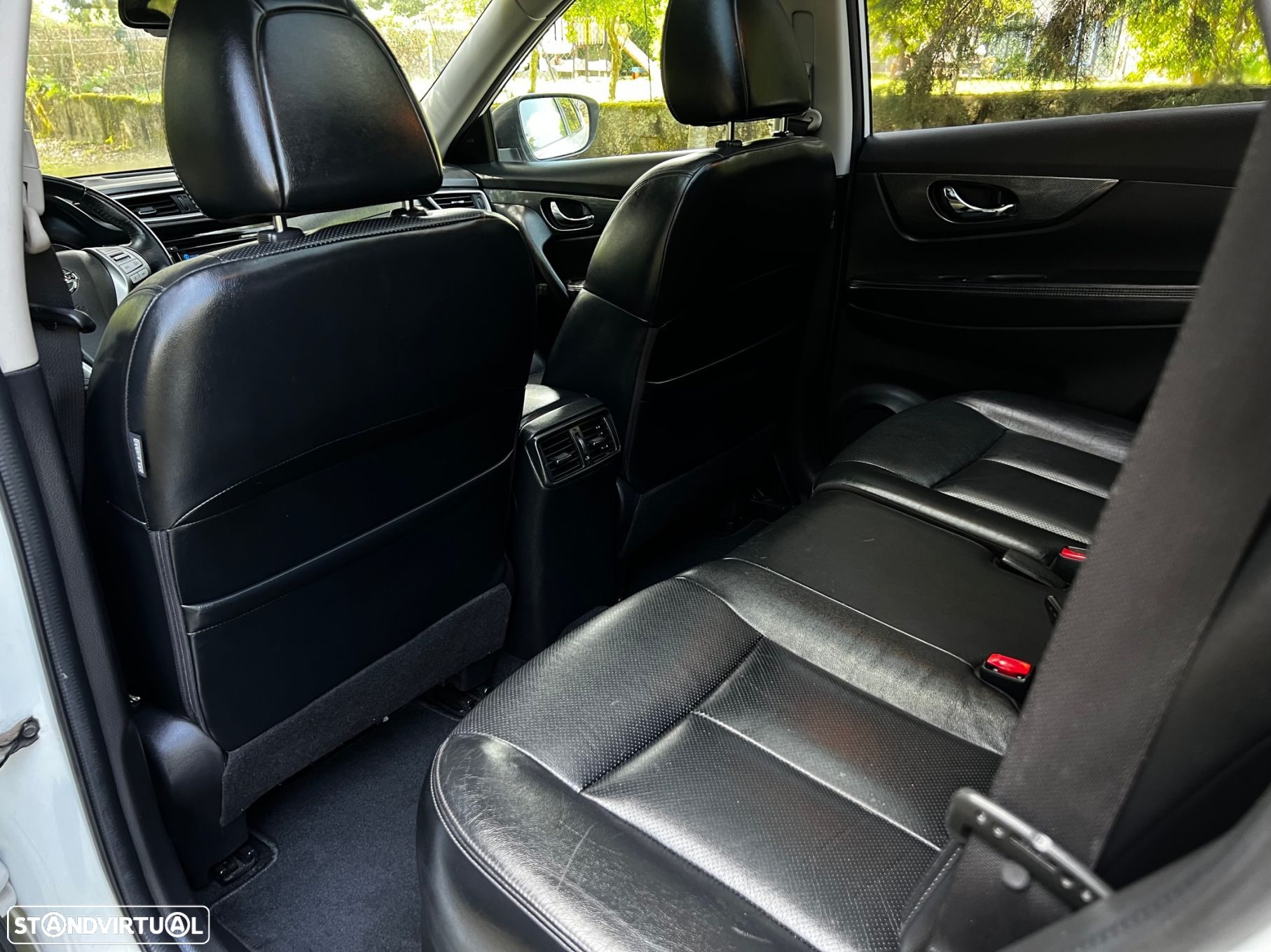 Nissan X-Trail 1.6 dCi N-Connecta - 51
