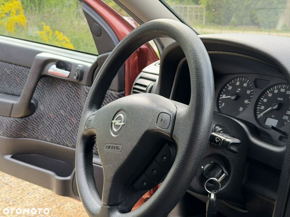 Opel Astra - 20