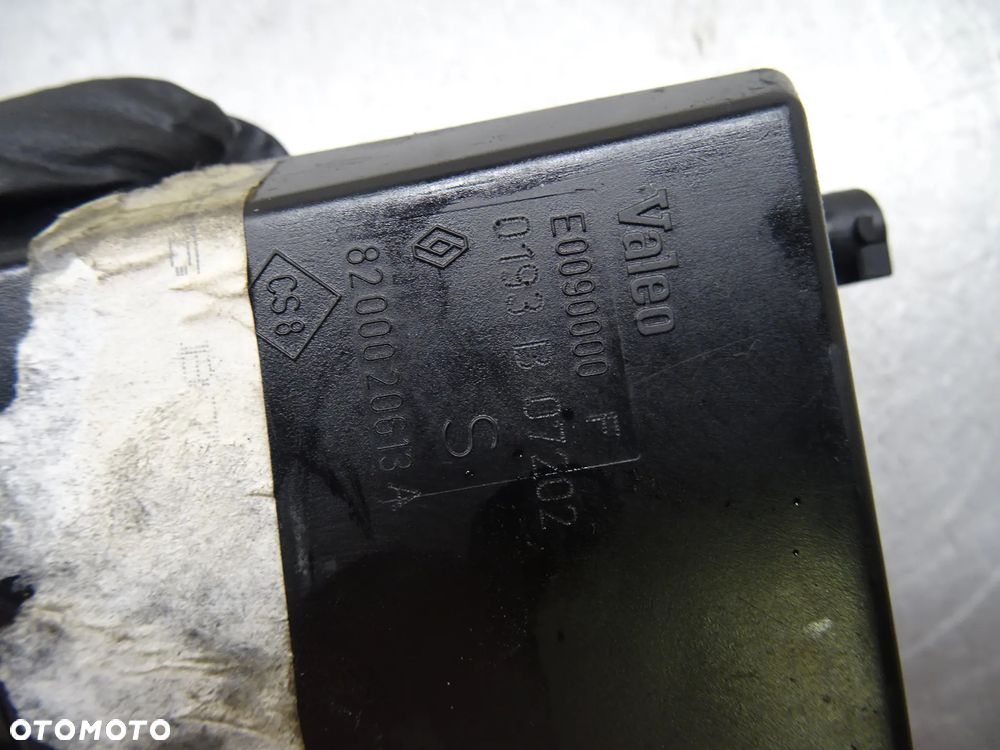 RENAULT LAGUNA II 00-05 HB 1.9DCI BLOKADA KIEROWNICY 820020613A - 2