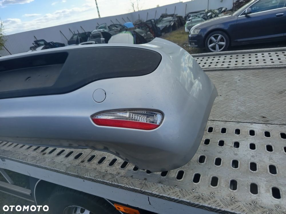 Fiat Punto Evo zderzak tylny - 1