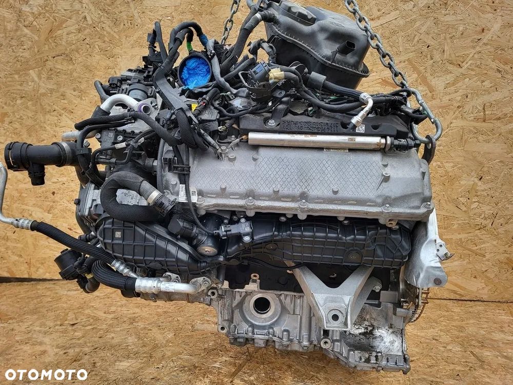 SILNIK BMW X5 G05 G06 G07 G11 4.4 L V8 2021 R - N63B44D - 4