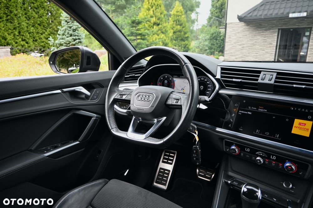 Audi Q3 35 TDI Quattro S tronic S line - 21