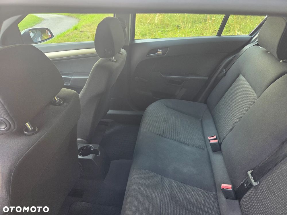 Opel Astra - 10