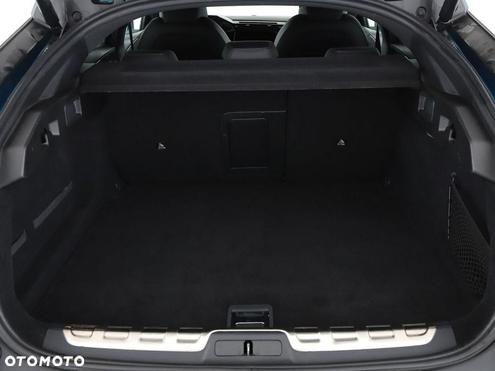 Peugeot 408 1.6 Plug-In Hybrid 225 GT EAT8 - 21