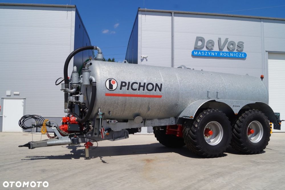 Pichon Wóz Asenizacyjny 18500R z Ramieniem do Pompowania - 1