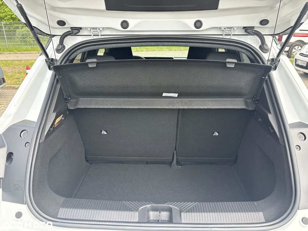 Nissan Micra 52kWh Evolve - 22