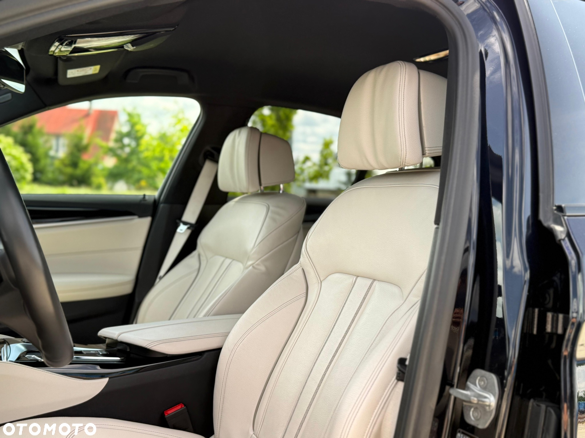 BMW Seria 5 520d xDrive M Sport sport - 12