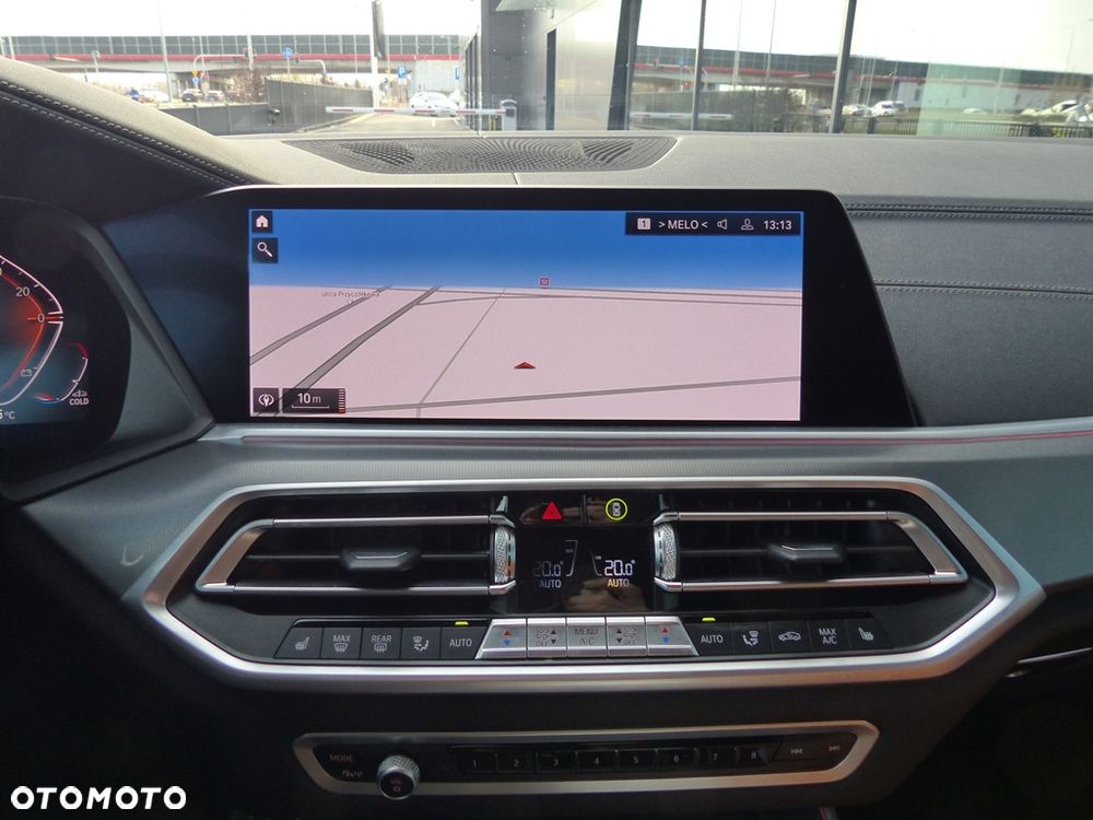 BMW X5 xDrive40d mHEV - 26