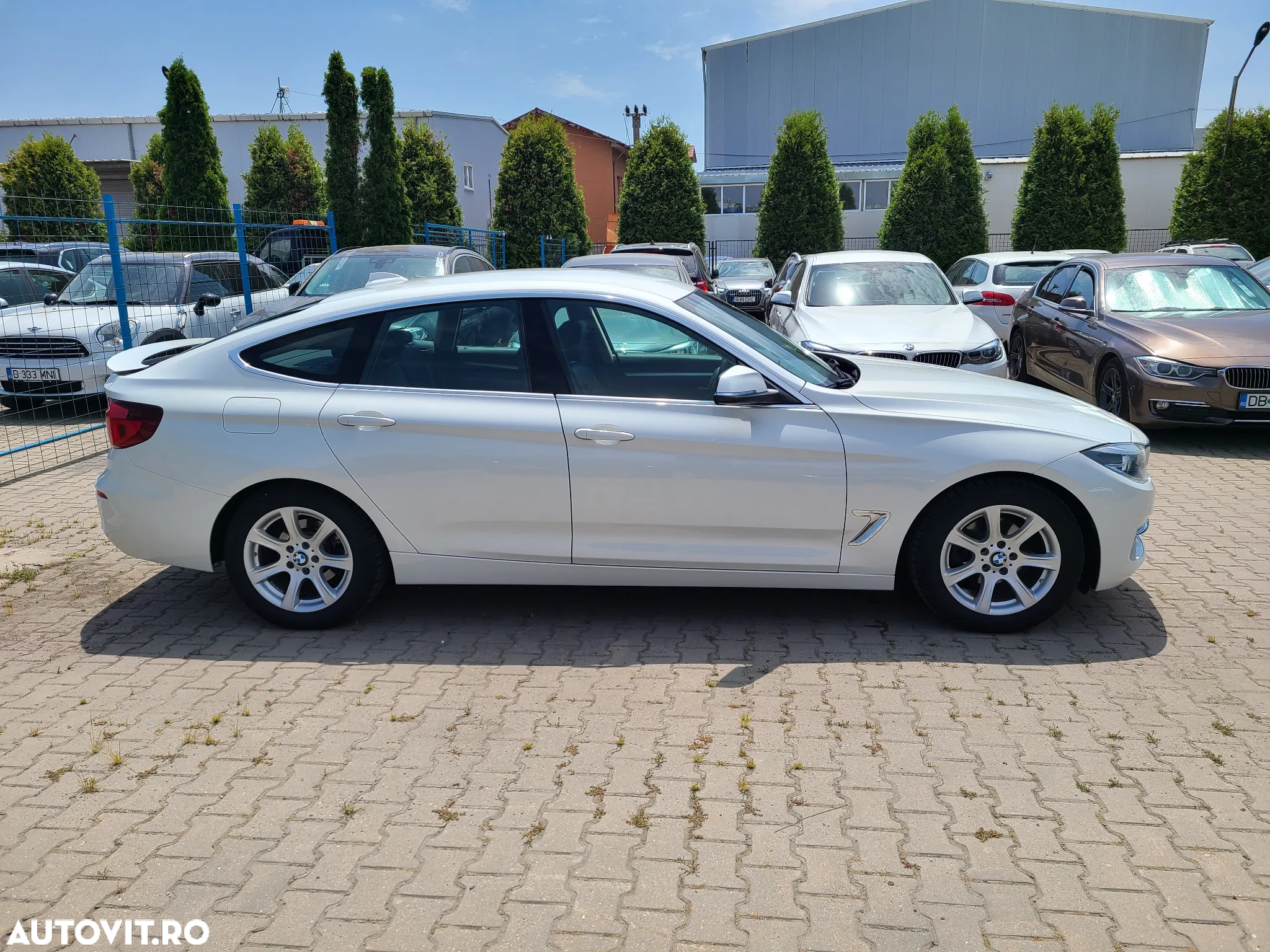 BMW Seria 3 320i GT xDrive AT - 8