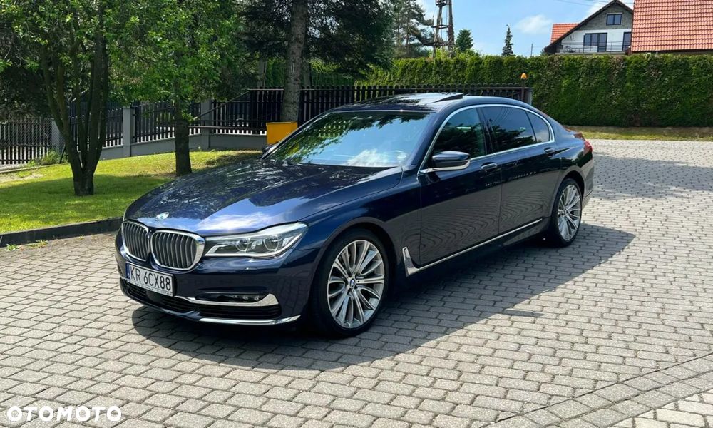 BMW Seria 7 2017 photo 2