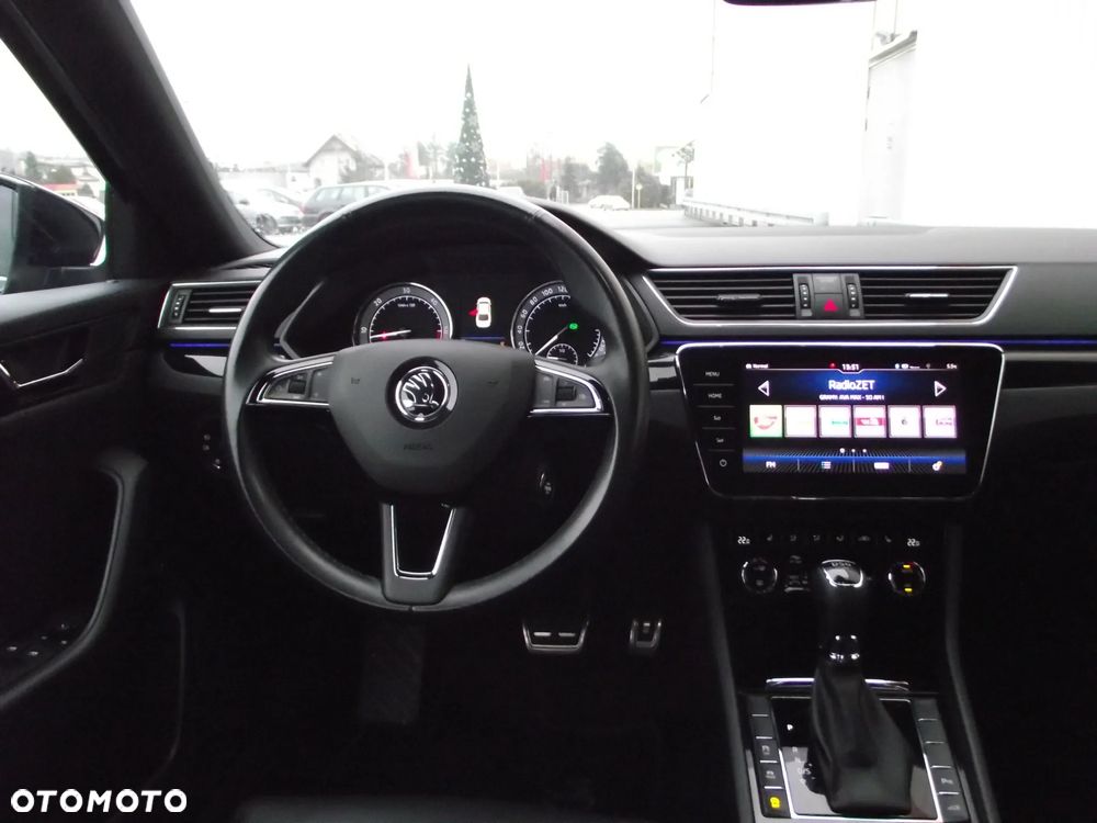 Skoda Superb 2.0 TDI L&K DSG - 15
