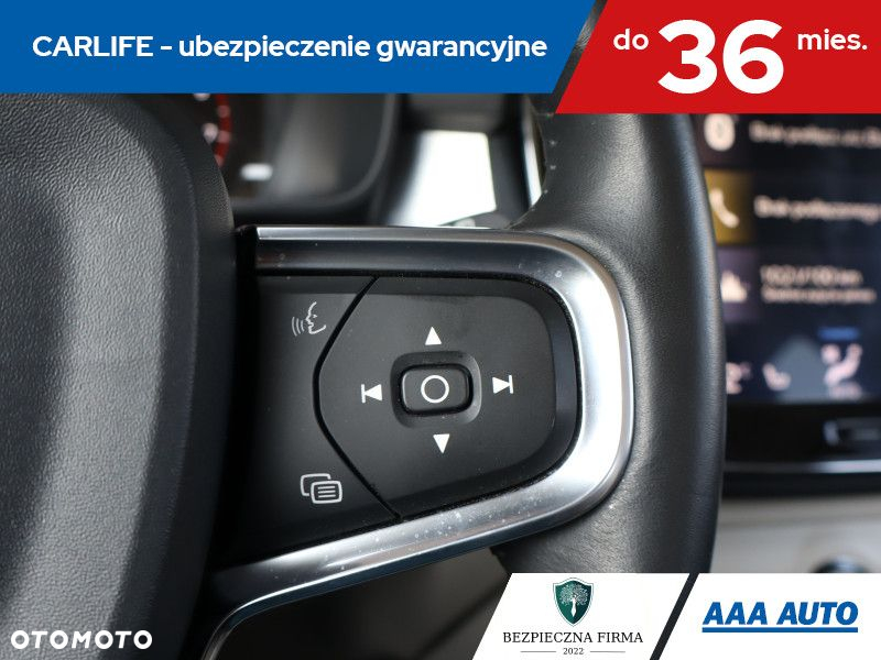 Volvo XC 40 - 18