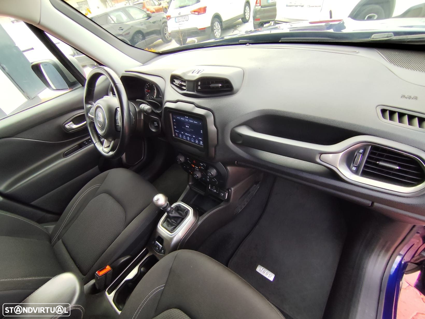 Jeep Renegade 1.6 MJD Limited - 12
