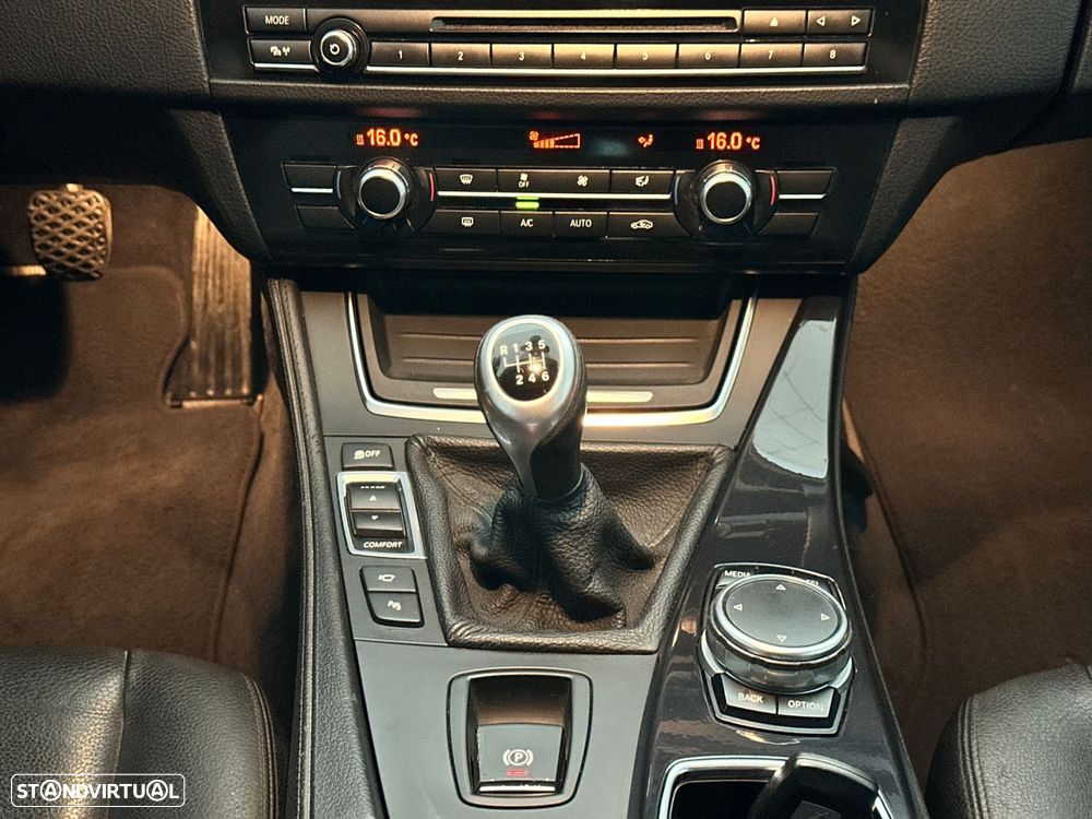 BMW 520 d Line Luxury - 21